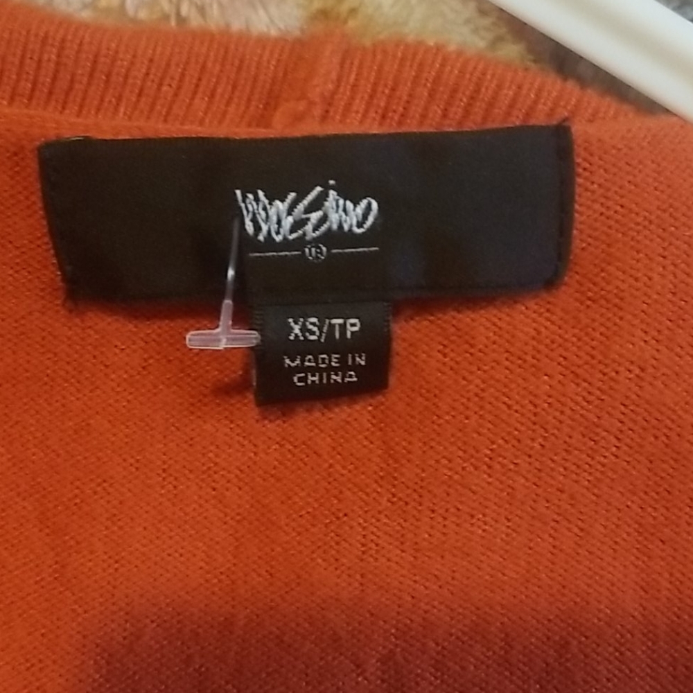 Sweater - Picture 2 of 4